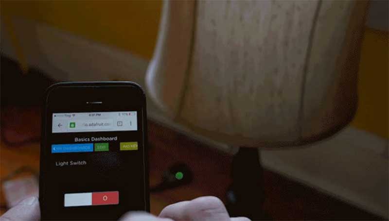 Adafruit IO Basics: Digital Output